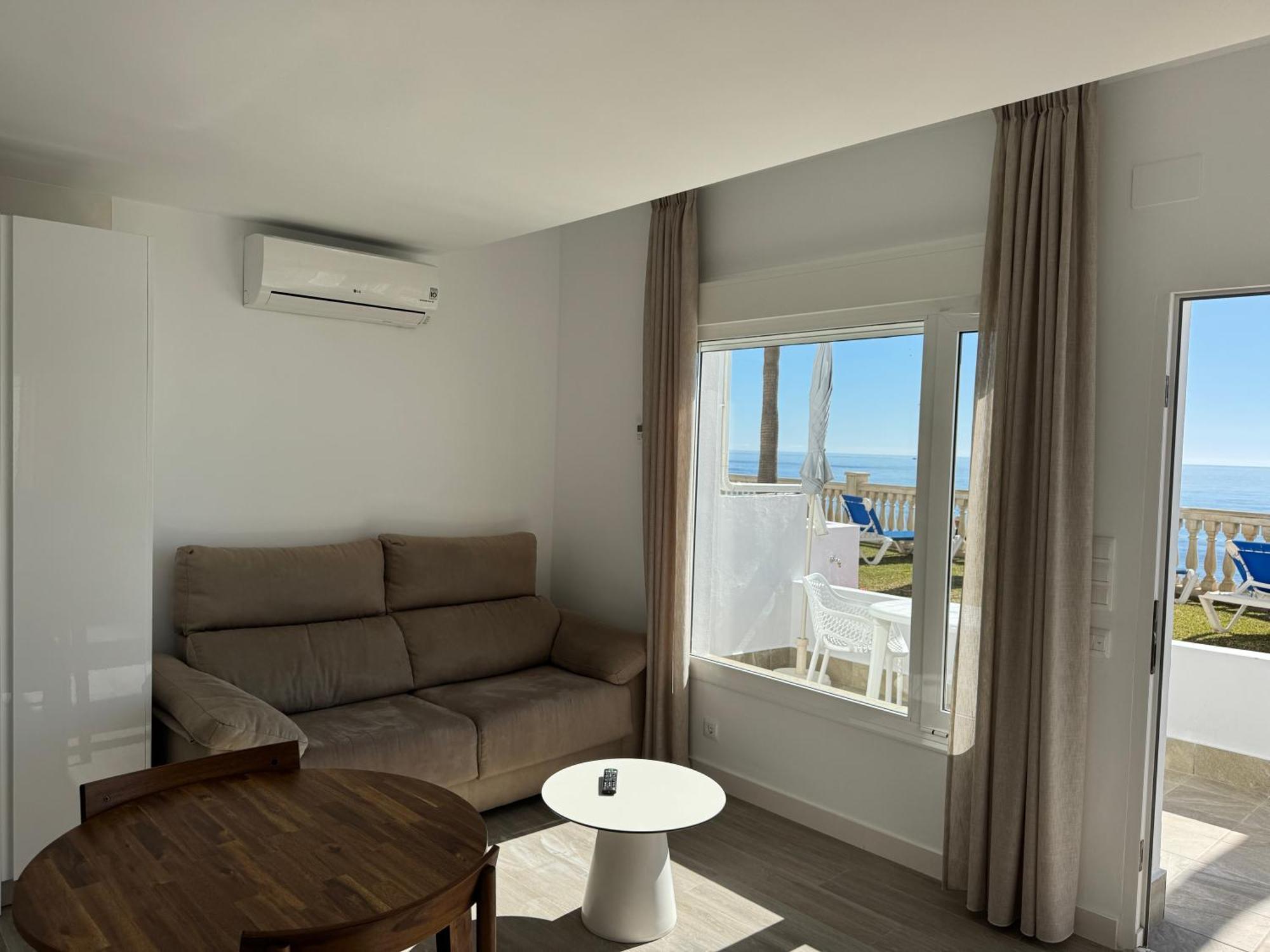 Apartamentos Perla Marina Nerja Exterior foto